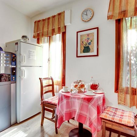 ヴェネツィア カーサ ディ サラ Bed & Breakfast エクステリア 写真